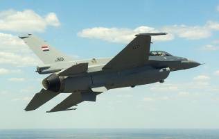 جنگنده‎های عراقی 16 تانکر نفت داعش را منهدم کردند