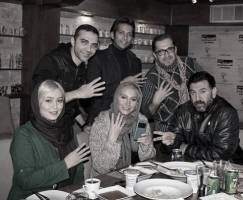 کری‌ خوانی علی انصاریان در کنار فریبا نادری و سحر قریشی / عکس