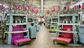 در کشور صنعت پوشاک نداریم