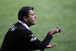 محسن قهرمانی رئیس کمیته داوران را به برنامه 90 دعوت کرد