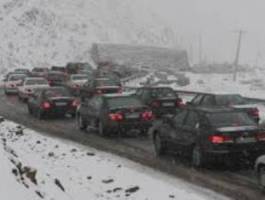 بارش برف در راه های کوهستانی استان تهران