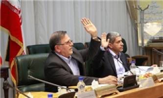 تصمیم‌گیری برای کاهش نرخ سود در انتظار گزارش امروز بانک مرکزی