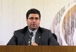 کسب اعتماد سرمایه گذاران خارجی
