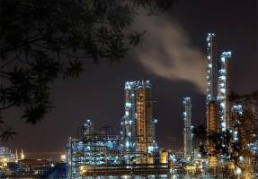  بلوک پتروشیمی هگمتانه روی دست دولت ماند 