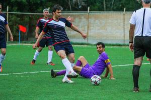 گلزنی عادل فردوسی‌پور در دیدار خیریه 