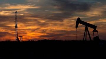  آمریکا ممنوعیت اولین محموله نفت خام خود را صادر می کند