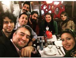 سلفی بازیگران معروف زن و مرد در رستوران ويژن + عکس