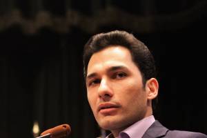 هلدینگ ها و سیاست های کلان اقتصادی