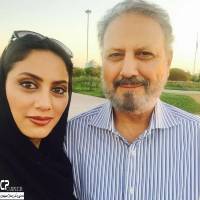 سلفی مونا فرجاد و پدرش در شمال!