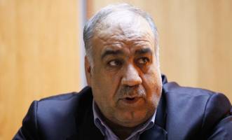 مدیران لرستان مقابل واگذاری پروژه‌ها به بخش خصوصی مقاومت نکنند