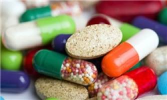 ایجاد تاسیسات تولید مواد اولیه، راهی برای توسعه بازار داروی ایران