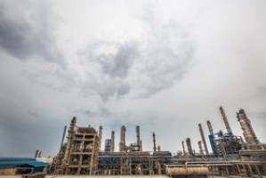   وزیر نفت: هزینه پروژه‌ها با لغو تحریمها نصف می‌شود