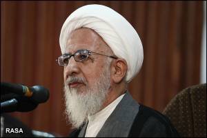 انتقاد آیت الله جوادی آملی به خطبه‎های نماز جمعه