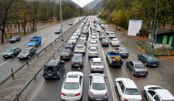 ۷۶ نقطه حادثه خیز در جاده های زنجان ایمن سازی می شود