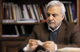 عملکرد دولت احمدی نژاد شبیه فیلم کمدی بود