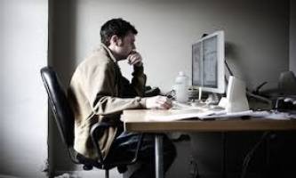 5 عادت بد در محل کار که برای سلامتی مضرند