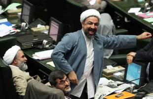 از جبهه پایداری فقط یک نفر در نشست اصولگرایان شرکت کرد