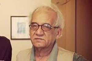 مصطفی اسلامیه نویسنده و مترجم رُخ در نقاب خاک کشید