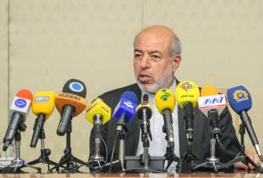 اولویت وزارت نیرو اتمام پروژه های نیمه‌تمام است 