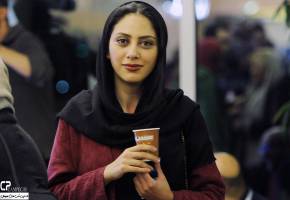 مونا فرجاد در حاشیه جشنواره 34 فیلم فجر!