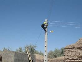 ۹۰۰ روستای استان زنجان از نعمت برق برخوردار هستند