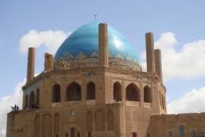 اقلیم مناسب زنجان همواره مورد توجه گردشگران بوده است