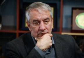اگر مشکل فوتبال من هستم، بگویند