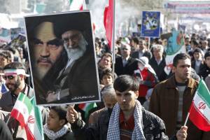اسامی شخصیت‌ها و چهره‌های سیاسی که در راهپیمایی22 بهمن تهران حضور یافتند