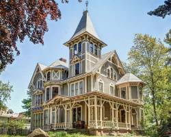 ۱۰ خانه قدیمی و زیبا که برای فروش گذاشته شده‌اند