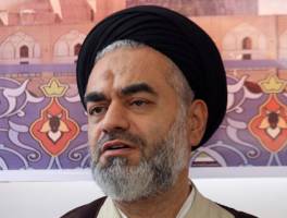 آیت‌الله خامنه‌ای بهترین گزینه برای رهبری هستند