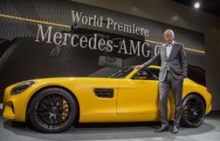   قرارداد مدیرعامل دایملر تمدید شد