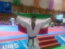 عميدى طلا گرفت