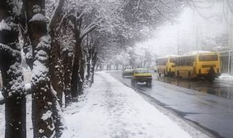 تردد در جاده های زنجان با زنجیر چرخ امکان پذیر است