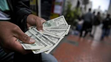 سوئیفت از ۱۰ روز قبل برقرار است