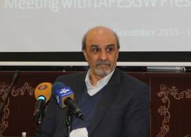 وزیر ورزش دستور تهیه زمین برای تمرین تیم ملی فوتبال را صادر کرد