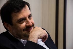 بازدید دبیر شورای عالی فضای مجازی کشور از نمایشگاه علمی و فنی حوزه افتا