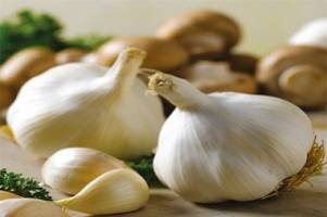 زگیل‌ تان را با سیر نابود کنید 