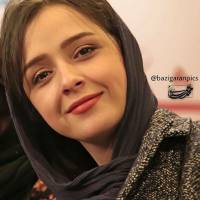 عکس یادگاری بازیگران «شهرزاد» در حیاط خانه بزرگ آقا