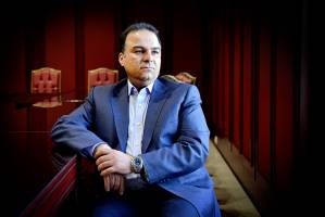 سال خروج از رکود با الزام به اجرای اقتصاد مقاومتی