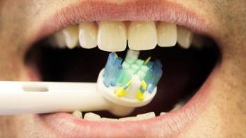 رابطه سلامت دهان و دندان با مبتلا شدن به زوال عقل