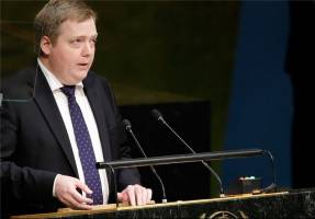 نخست وزیر ایسلند استعفا داد