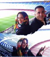 بازیگر زن معروف ایرانی و همسرش در ورزشگاه بارسلونا! + تصاویر