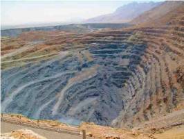 نگاه جهانی به معدن