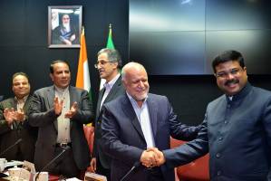 نشست وزرای نفت ایران و هند در اتاق تهران