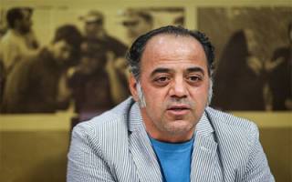 جواد افشار: اهداف شکل‌ گیری انقلاب از ذهنمان دور نشود!