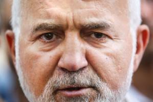 دولت قبلی 637 میلیون دلار را تنها از درآمدهای نفتی برداشت کرده است