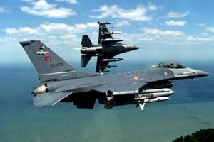 تعرض 2 جنگنده‌ ترکیه به حریم هوایی یونان 