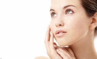 ۸ غذای مفید برای سلامت پوست 