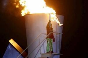 مشعل المپیک 2016 روشن شد 