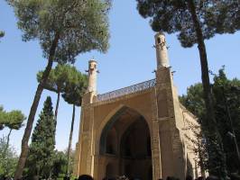 منار جنبان؛ بنایی با معماری شگفت انگیز